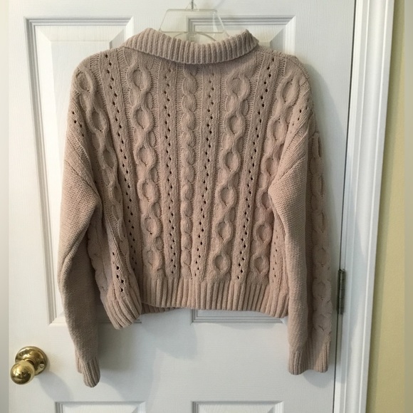 Hazel Moon Size M Sweater Loose Knit Collared Cropped Tan in color, Long Sleeved - Picture 2 of 7